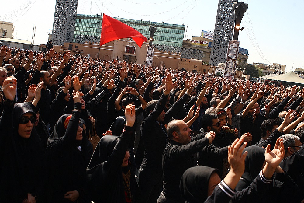 حضور بیش از ۱۵۰ هیئت در روزهای تاسوعا و عاشورا در میدان امام حسین(ع)