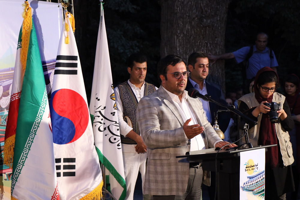 نمایشگاه فرهنگی «کره از نمای نزدیک» افتتاح شد
