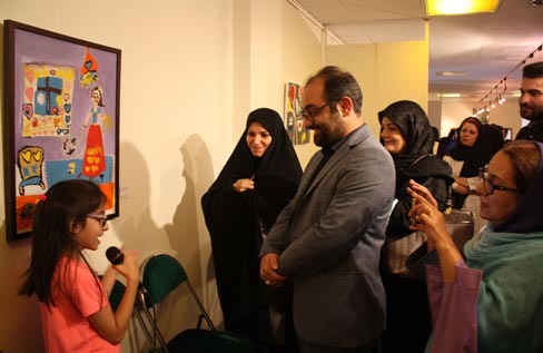 نمایشگاه «صلح در قاب نقاشی» در نگارخانه شفق گشایش یافت
