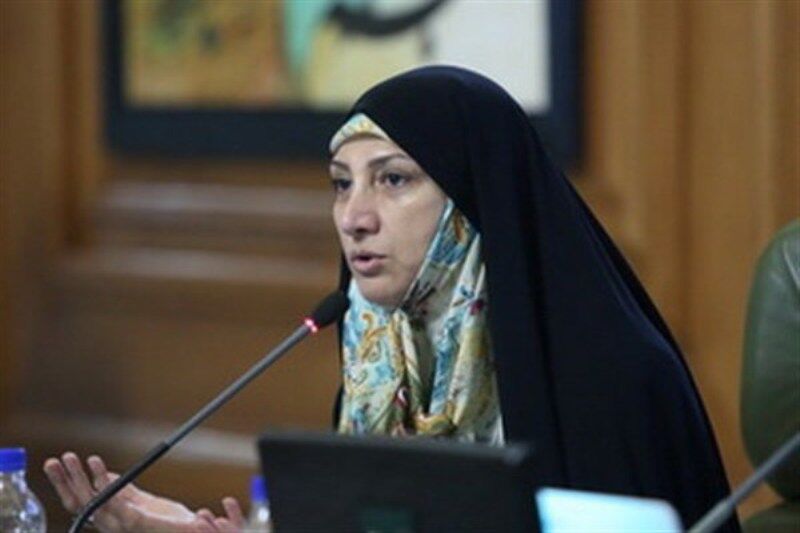 عضو شورای شهر تهران از ارسال دستگاه زباله سوز چینی به قم انتقاد کرد