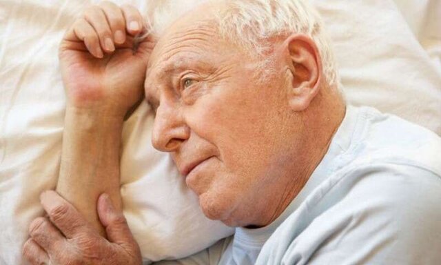 بی‌خوابی می‌تواند احتمال افسردگی افراد مسن را افزایش دهد