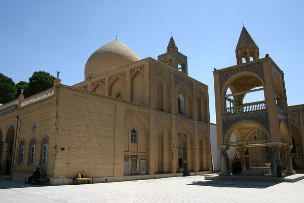 دیر آمناپرگیچ مقدس، یادگاری از هم‌زیستی مسالمت‌آمیز پیروان ادیان مختلف در اصفهان /تیتر/