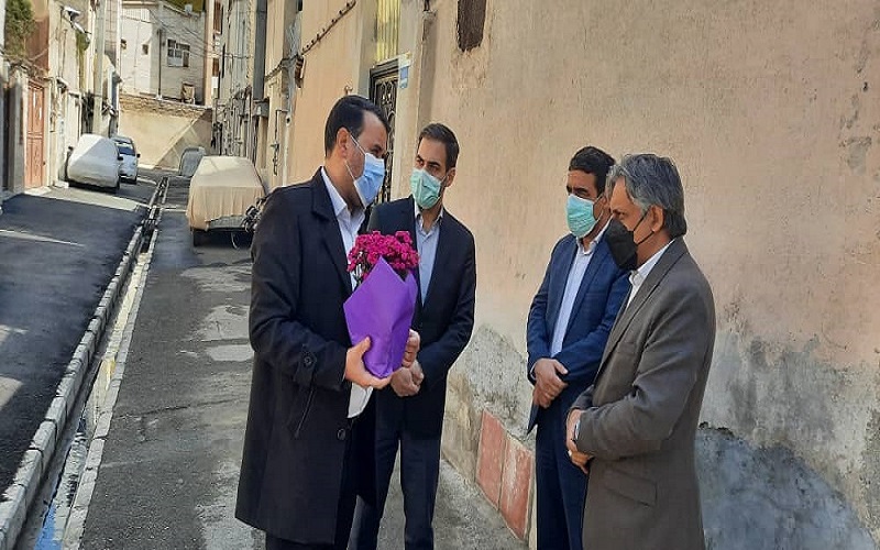 دستور شهردار برای بازسازی منزل خانواده شهید مهرآوران در منطقه 18