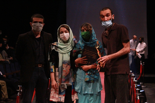 نوید محمدزاده: در جشنواره تئاتر دانشگاهی دلی رای دادیم