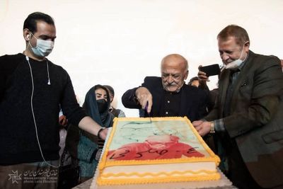 جشن زادروز علی‌اکبر صادقی در خانه هنرمندان ایران برپا شد