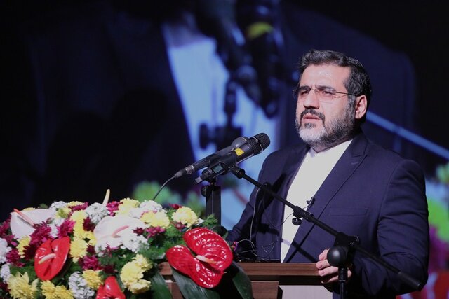 وزیر ارشاد در اختتامیه: جشنواره فجر امسال ادای دین به ساحت هنر بود