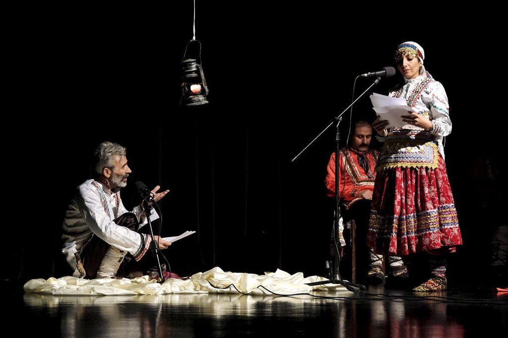 تئاتر فجر در چهارمین روز میزبان داستان اسف‌انگیز و ۱۴ نمایش دیگر