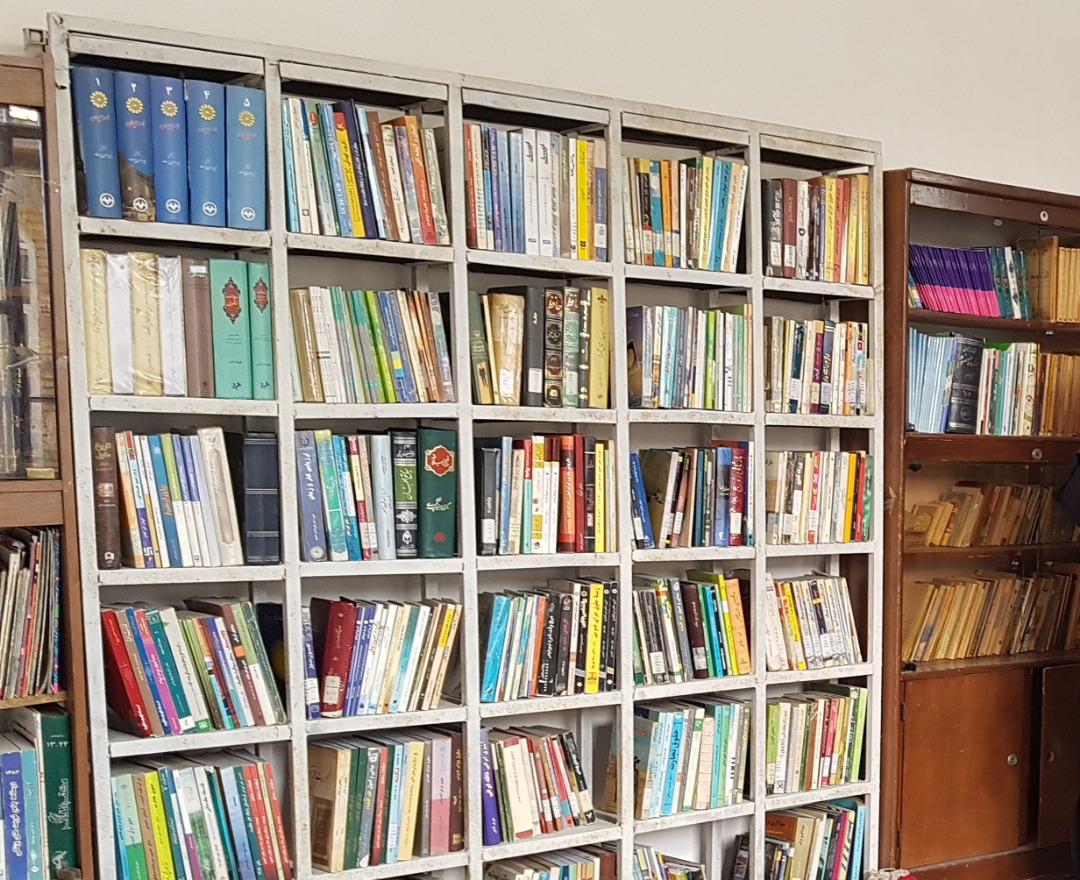 ۴۰۰ جلد کتاب جدید به روستای «دوتویه کهریزک» اهدا شد/ تجلی همت خیرین عرصه فرهنگ با اهدای ۴۵۰۰ کتاب در مناطق محروم