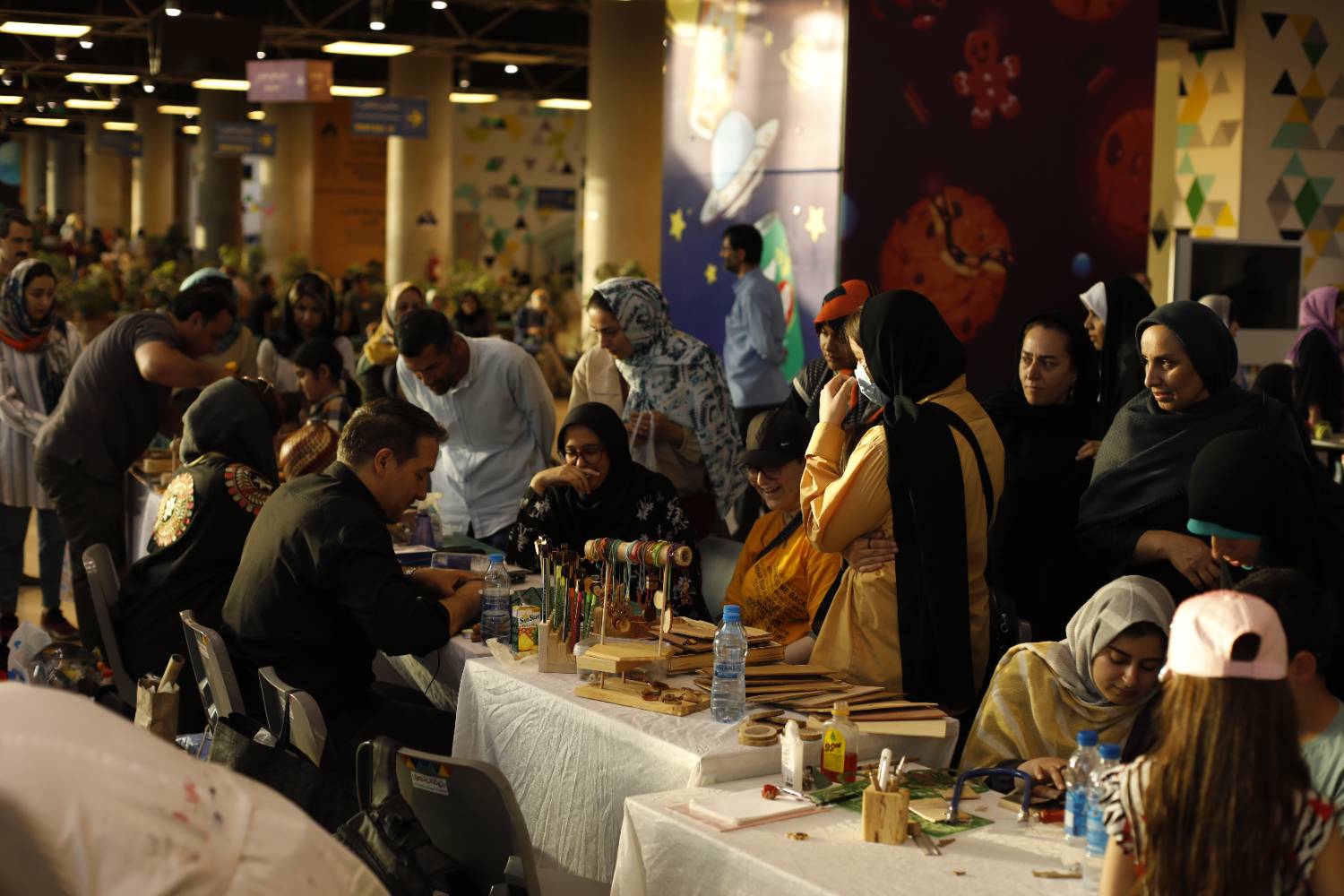 رویداد بزرگ صنایع دستی در باغ کتاب تهران برگزار شد