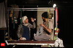 نمایش لاله عباسی به کارگردانی محمد یزدی در تالار محراب تهران