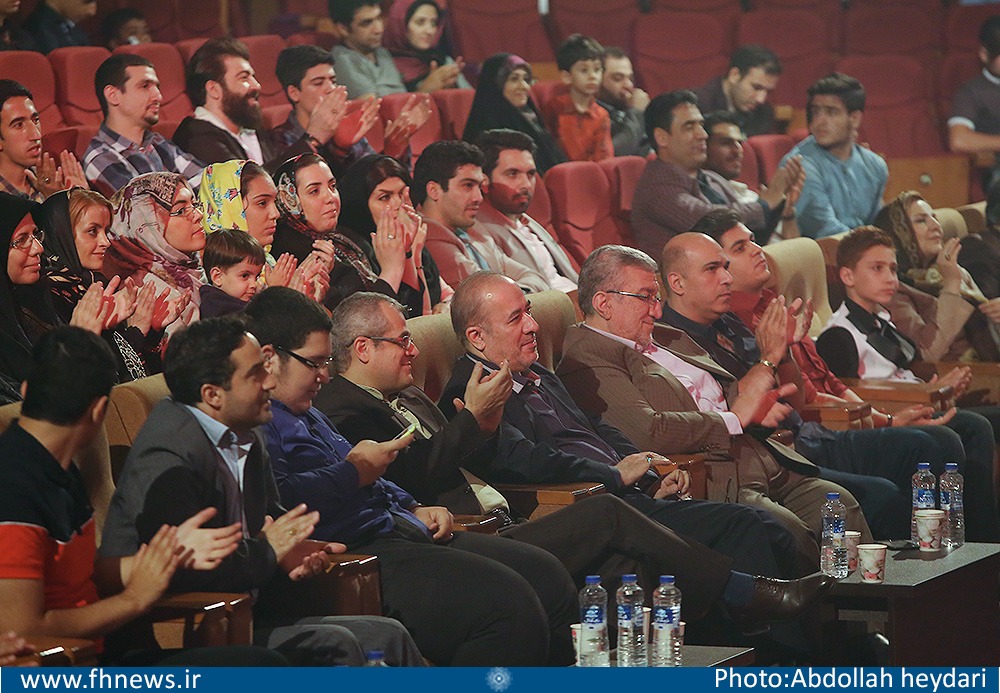 کنسرت غلامرضا صنعتگر در فرهنگسرای بهمن برگزار شد کنسرت غلامرضا صنعتگر در فرهنگسرای بهمن برگزار شد