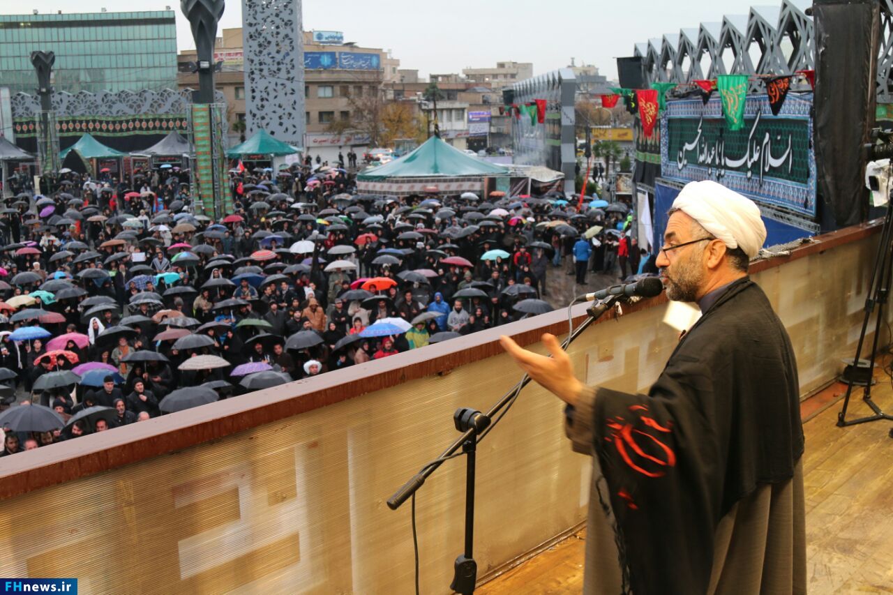 پیاده‌روی اربعین با حضور پرشور عزاداران حسینی در تهران برگزار شد