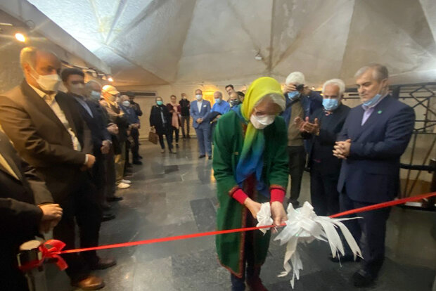 افتتاح نمایشگاه آثار زندهیاد فخارمنفرد در برج آزادی افتتاح نمایشگاه آثار زندهیاد فخارمنفرد در برج آزادی