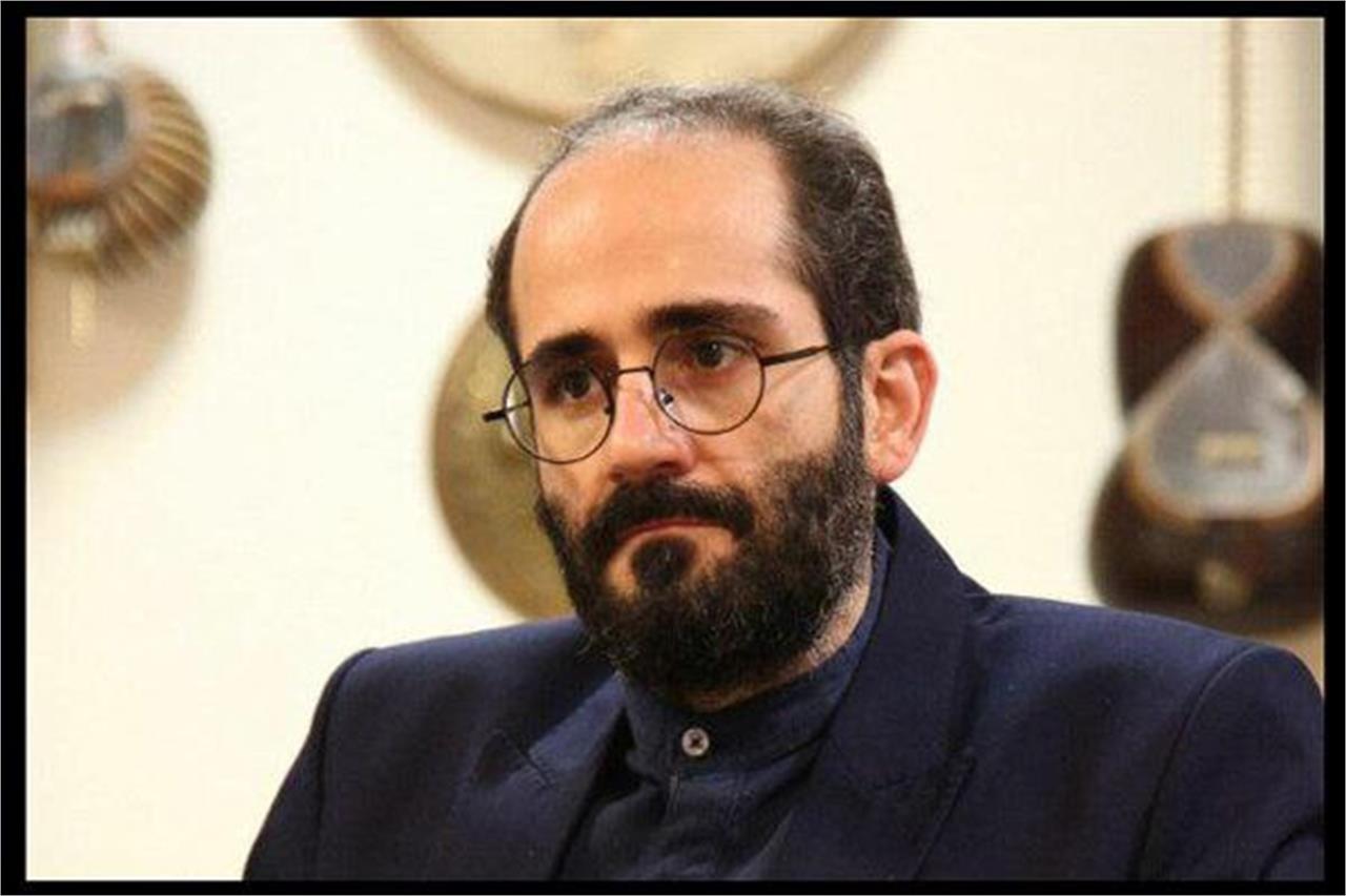 امیرحسین سمیعی مدیرکل دفتر موسیقی شد؛ خدمتگزار اهالی موسیقی هستم امیرحسین سمیعی مدیرکل دفتر موسیقی شد؛ خدمتگزار اهالی موسیقی هستم