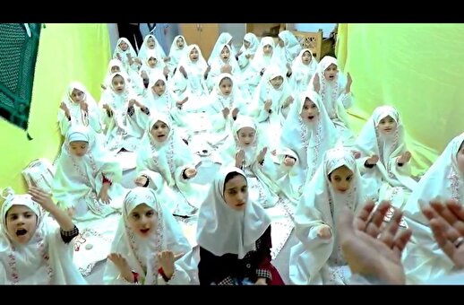 فیلم؛ دورهمی خانوادگی روزه‌اولی‌ها در مجتمع فرهنگی خواجوی کرمانی