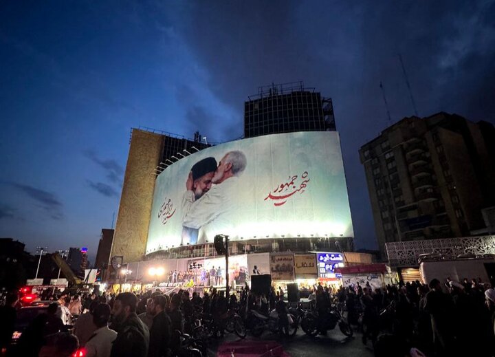 «شهید جمهور» به میدان ولیعصر (عج) رسید «شهید جمهور» به میدان ولیعصر (عج) رسید