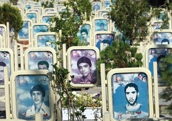 دیدار با خانواده دو شهید