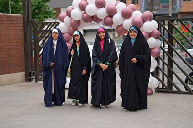 عکس؛ جشن «خیلی دخترونه ۳» ویژه دختران به مناسبت دهه کرامت در فرهنگسرای معرفت