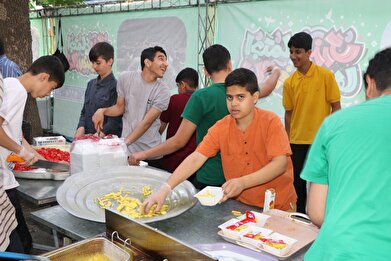 عکس؛ موکب پسران و دختران نوجوان منطقه ۵ در اجتماع بزرگ امام‌رضایی‌ها‎