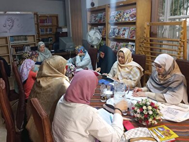 عکس؛ هشتاد و ششمین کارگاه داستان نویسی در کتابخانه ابن‌سینا