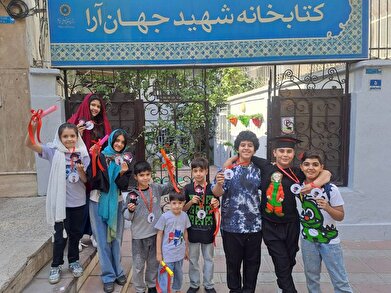 عکس؛ پنجاه و پنجمین دورهمی «بچه کتابخون‌ها» در کتابخانه شهید سیدمحمدعلی جهان آرا‎