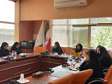 عکس؛ پنجاه و سومین نشست بچه‌های رستا در فرهنگسرای گلستان