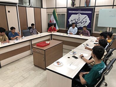 عکس؛ سلسله‌نشست‌های گفت‌و‌گومحور بچه‌های رستا در فرهنگسرای امید ‎