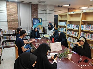 عکس؛ پنجاه و پنجمین نشست «بچه کتابخون‌ها» در کتابخانه امام جعفر صادق(ع)