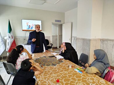 عکس؛ باشگاه «مهارت محور مُرکب» در فرهنگسرای کار و تعاون‎
