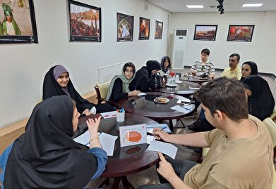 عکس؛ هفتادمین نشست بچه‌های رستا در فرهنگسرای خانواده برگزار شد