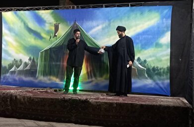 عکس؛ برگزاری ویژه‌برنامه «عاشورا بدون مرز» در فرهنگسرای نوجوان