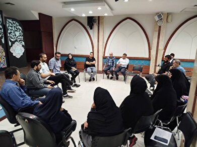 عکس؛ نشست هم اندیشی ارایه خدمات به شهروندان در منطقه ۷