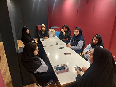 عکس؛ هفتاد و یکمین نشست «بچه‌های رستا» در فرهنگسرای نهج‌البلاغه
