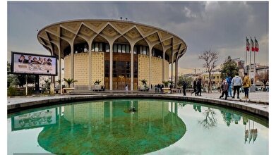 تئاترها ۲ شب روی صحنه نمی‌روند