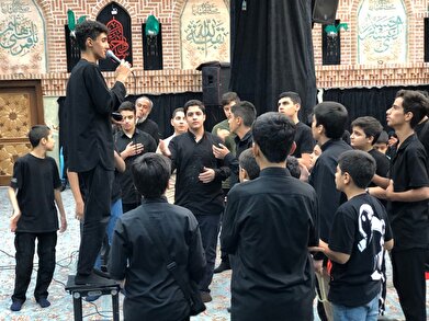عکس؛  برنامه چهارپایه‌خوانی نوجوانان شهر تهران