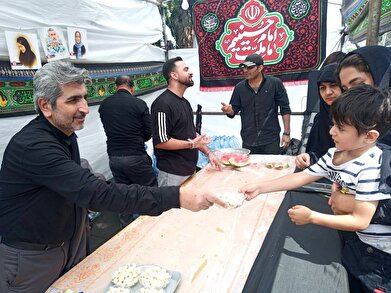 عکس؛موکب فرهنگسرای رسانه «طریقت‌القدس» در مسیر راهپیمایی جاماندگان اربعین حسینی