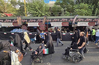 عکس؛ موکب فرهنگسرای ارسباران در راهپیمایی جاماندگان اربعین حسینی
