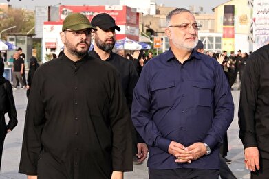 پیادهروی اربعین یک قرار عاشقانه است پیادهروی اربعین یک قرار عاشقانه است
