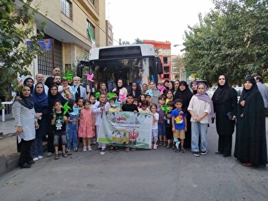 عکس؛ ویژه‌برنامه «اتوبوس دوست‌داشتنی» در فرهنگسرای کار و تعاون