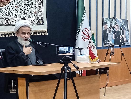 حجت الاسلام پناهیان: عظمت اربعین باید برای جهانیان بازگو شود