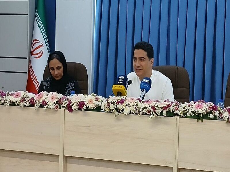 همایون شجریان: اگر جنگ شود کنار مردم در ایران می‌مانم/ اجرای کنسرت رایگان در میدان آزادی