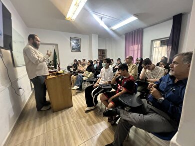 عکس؛ کارگاه اسوه‌های زمان در خانه فرهنگ شمشیری