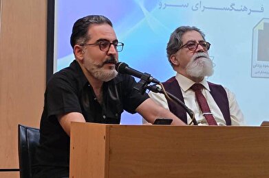 عکس؛ رونمایی کتاب «در چشم‌هایش دو پرنده سفید» در فرهنگسرای سرو