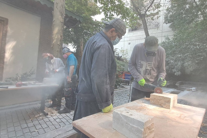باغ‌موزه هنر ایرانی پیشگام برگزاری ورک‌شاپ مجسمه‌سازی با سنگ در تهران