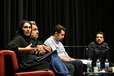 عکس؛ نشست ماهانه «عصر شعر و ترانه» در فرهنگسرای ارسباران