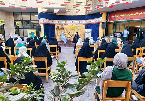 برای اولین بار بود که در میان این تعداد نوجوان پرشور و علاقمند حضور داشتم