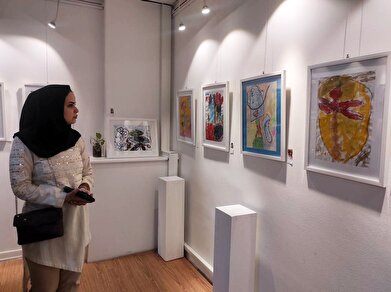 عکس؛ نمایشگاه نقاشی کودکان دنیای من در نگارخانه فرهنگسرای سرو افتتاح شد