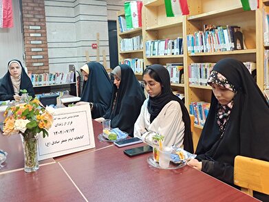 عکس؛هفتاد و سومین نشست بچه کتابخون‌ها در کتابخانه امام جعفر صادق(ع)