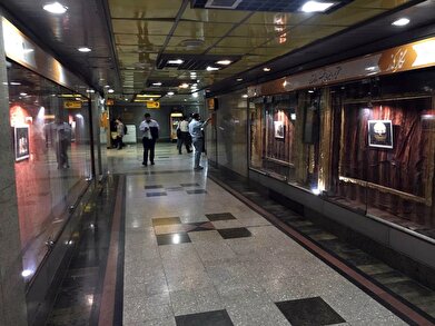 عکس؛ نمایشگاه عکس «تهران، قدمت، زیبایی» در ایستگاه شهید بهشتی(ره)