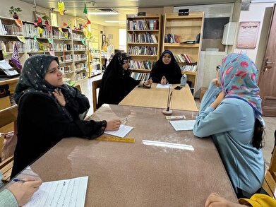 عکس؛ هفتاد و سومین دورهمی «بچه کتابخون‌ها» در کتابخانه اخلاق